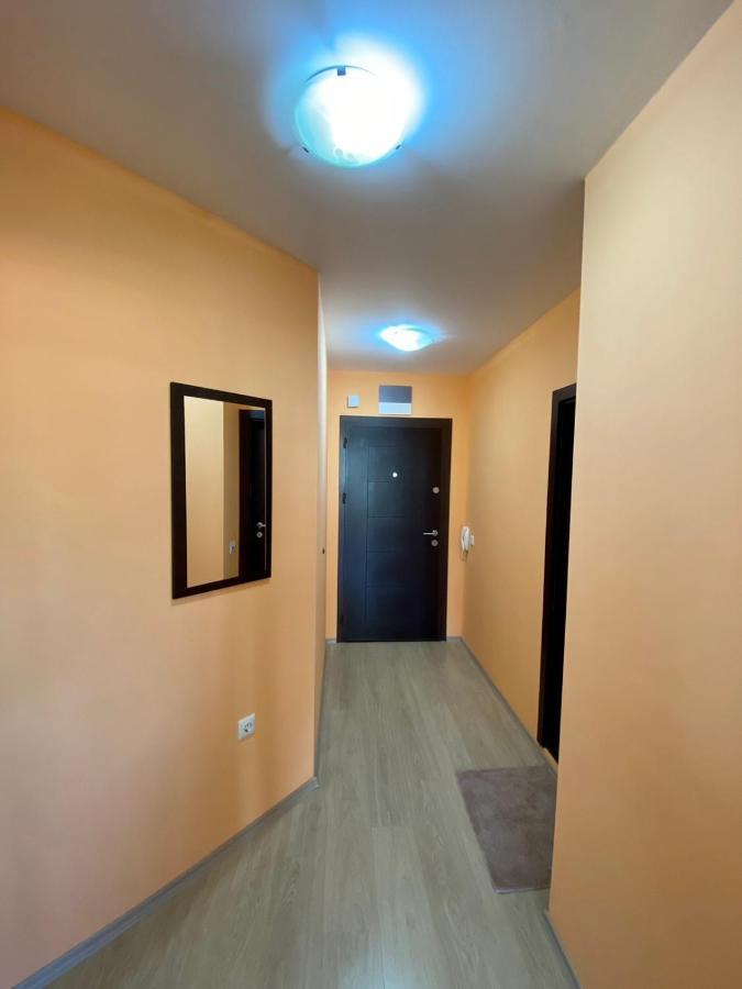 Cozy Apartment In The Center Of Πριμόρσκο Εξωτερικό φωτογραφία